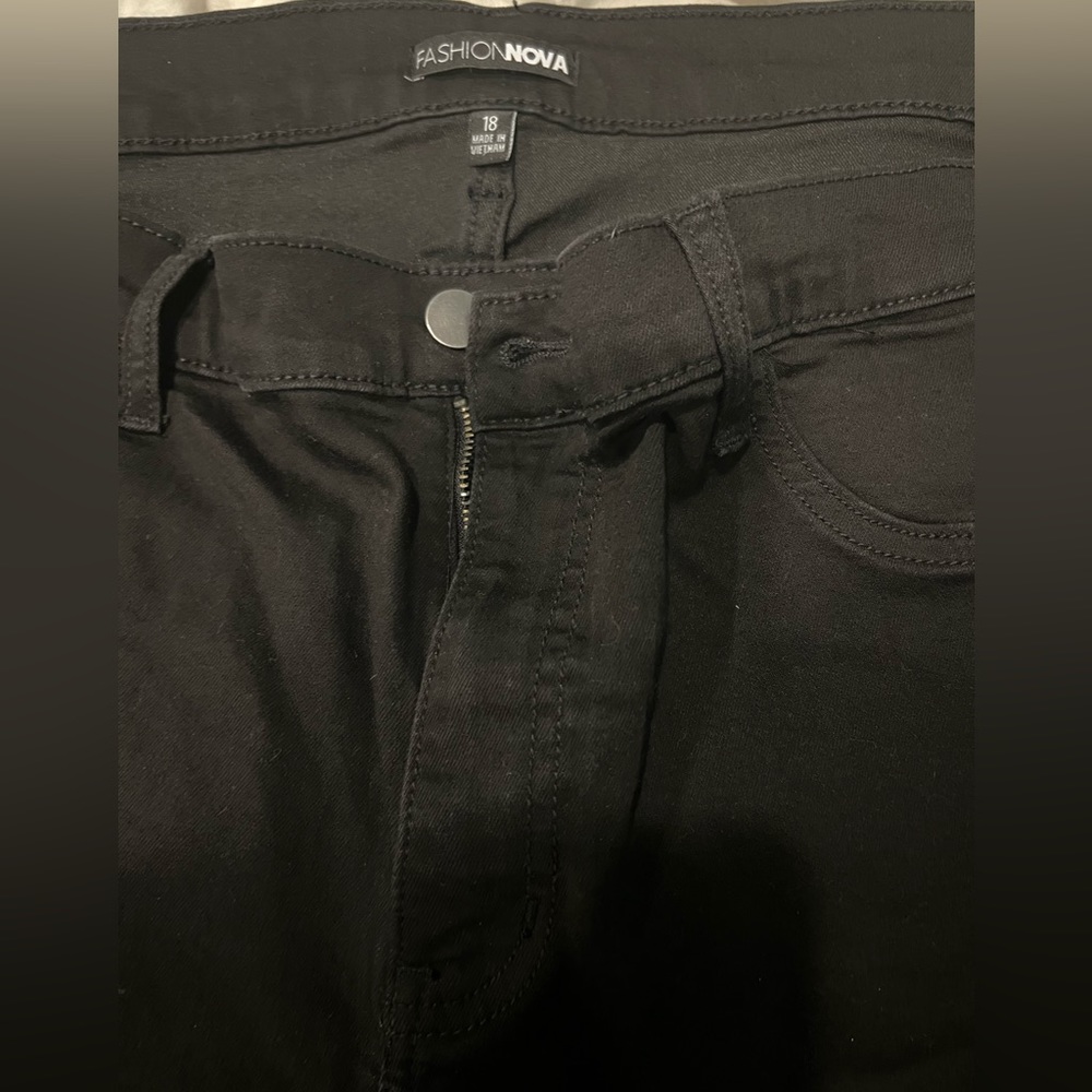 Deep In My Soul Flare Jeans - Black - Picture 5 of 9